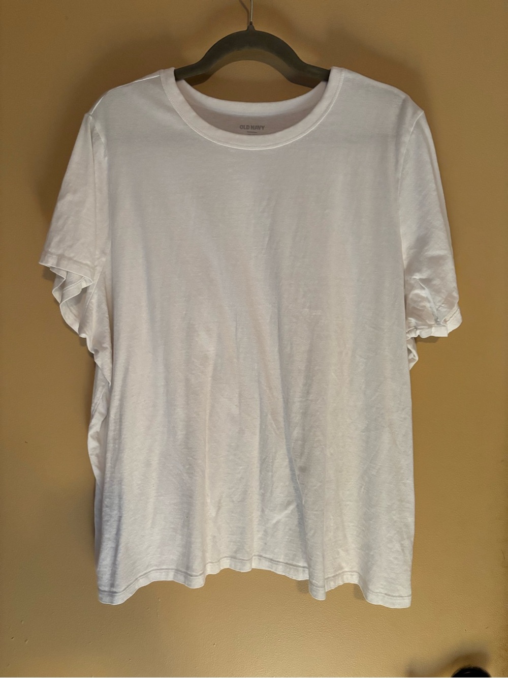 Old Navy White Men's Crewneck Short Sleeve Tee